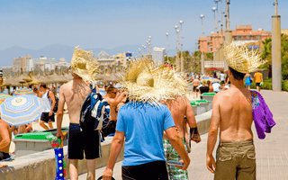 Party, Strand und Sonne – Urlaub am Ballermann