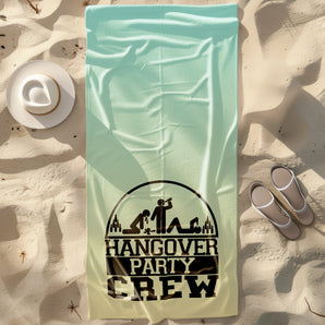 Hangover Party Crew - Hochwertiges Badetuch